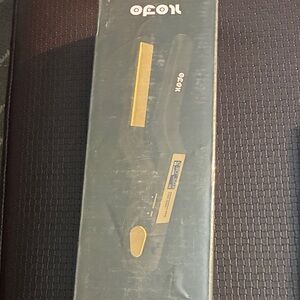 Ofori 2 in 1 Hair Straightener and curling iron innovative z shaped design